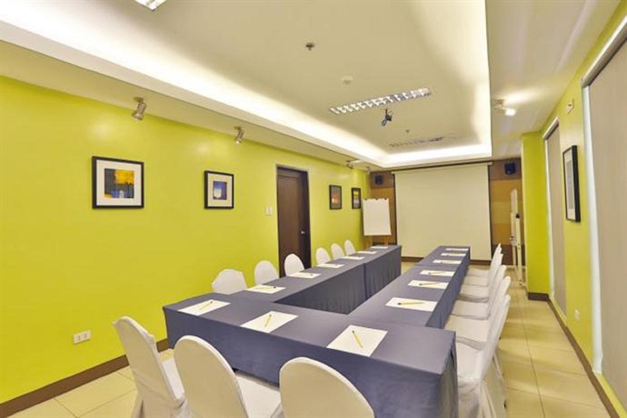 Alpa City Suites Hotel Себу Экстерьер фото