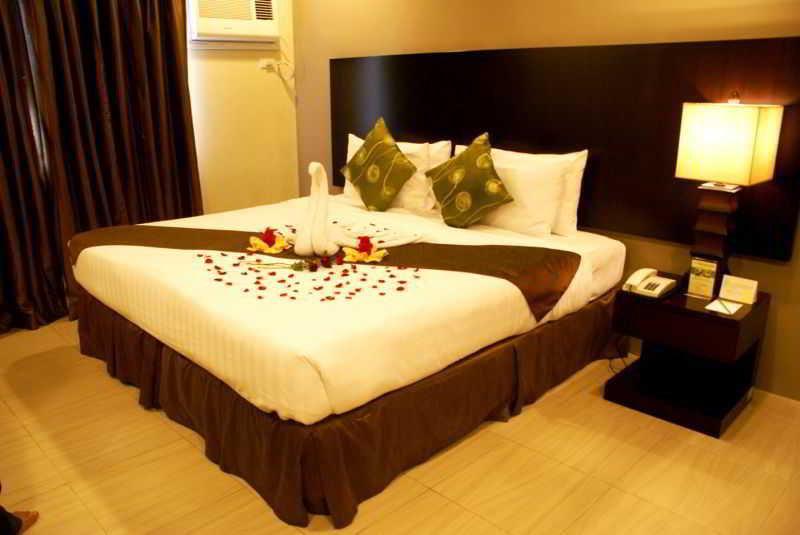 Alpa City Suites Hotel Себу Экстерьер фото